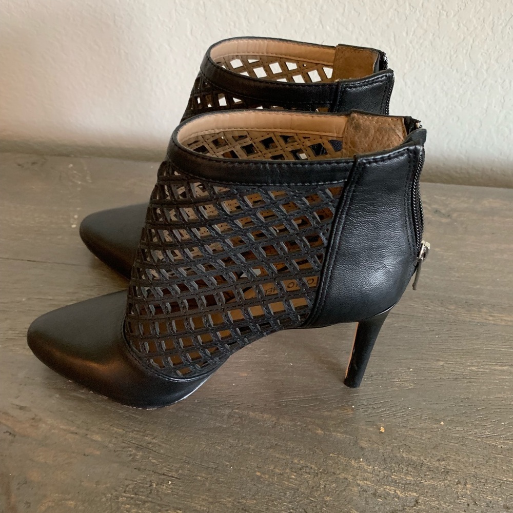 Antonio Melani booties